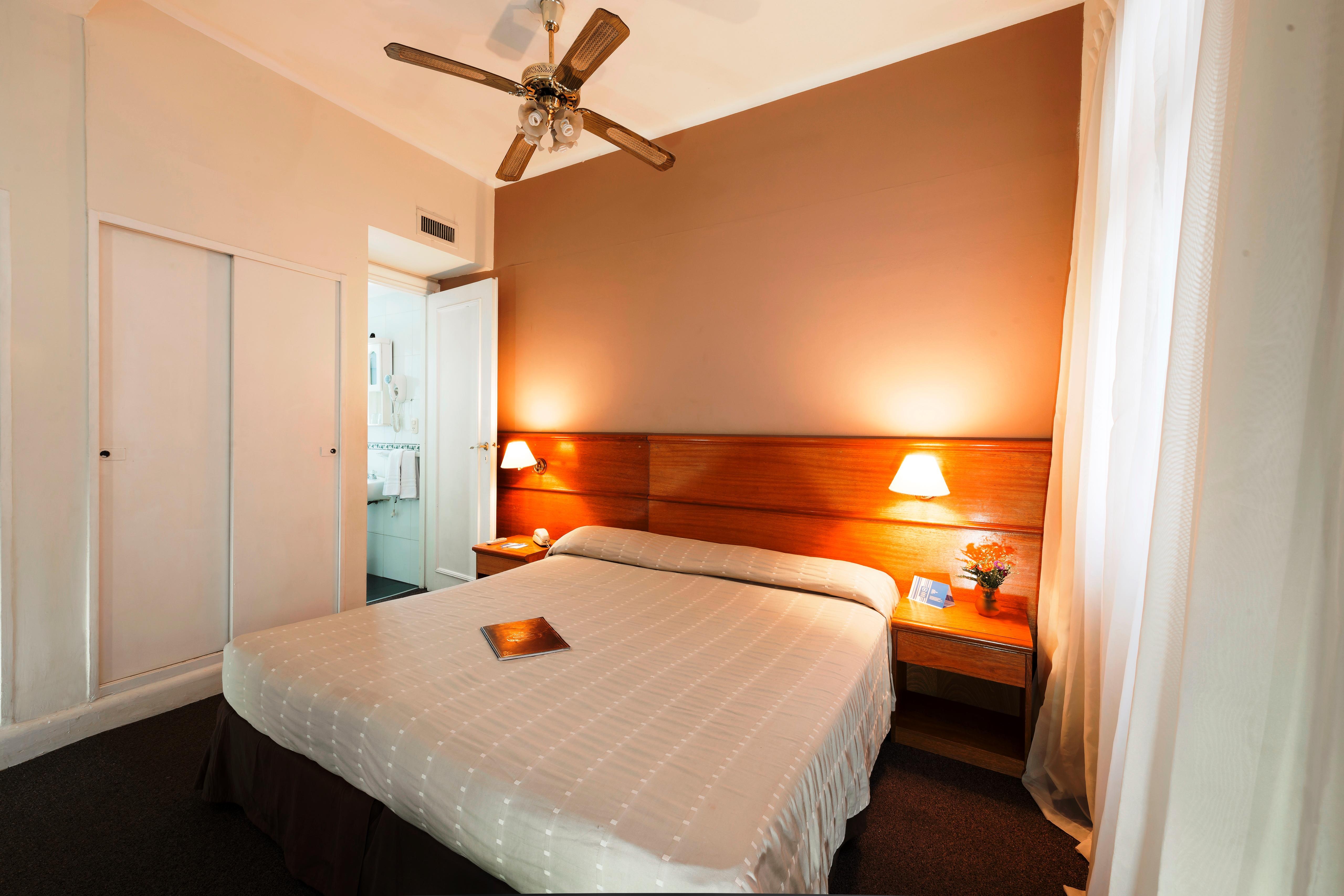 Crisol Suites Catalinas Buenos Aires Bagian luar foto