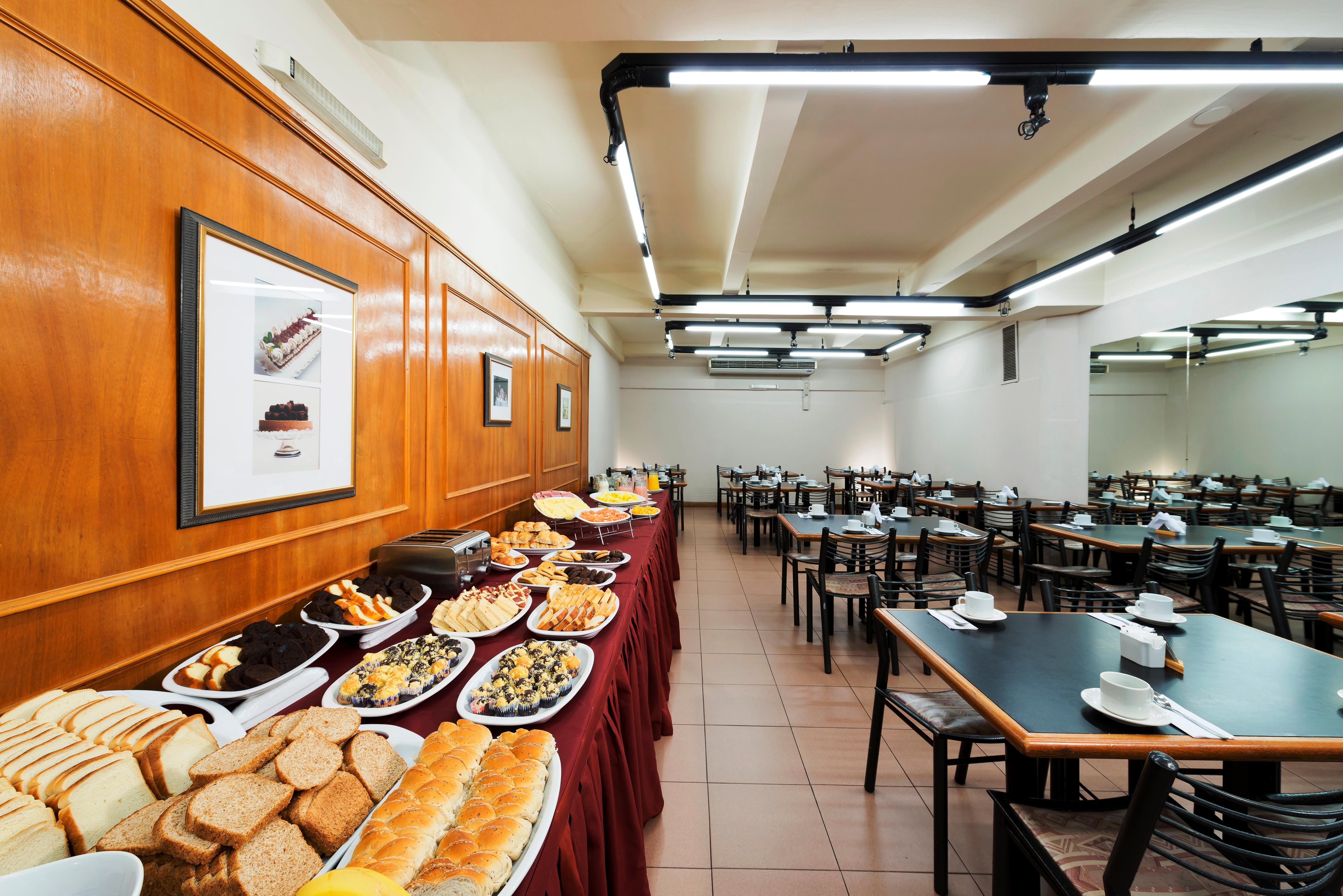 Crisol Suites Catalinas Buenos Aires Bagian luar foto