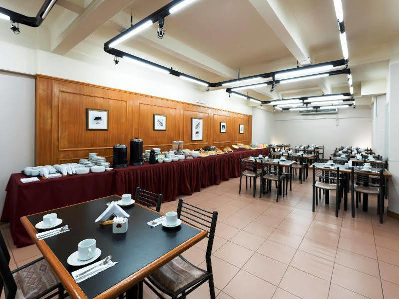 Crisol Suites Catalinas Buenos Aires Bagian luar foto